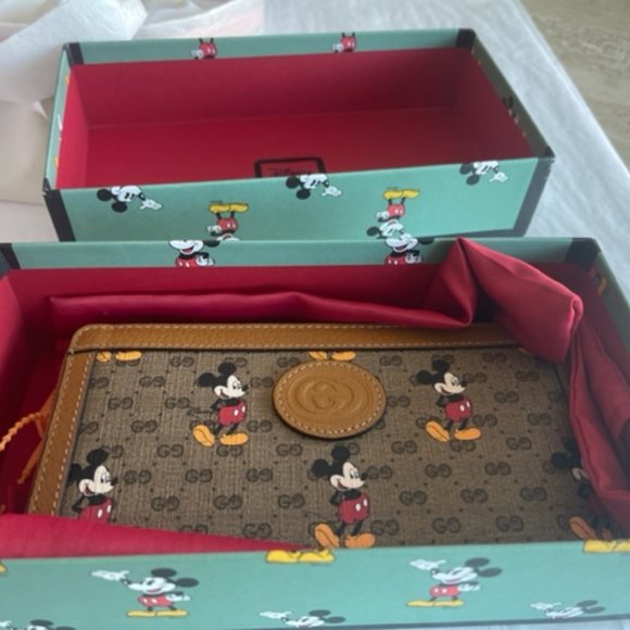 Gucci GG Disney X Mickey Mouse Zip Around Tan Gold Brown Purse Wallet Italy NEW - Picture 7 of 13
